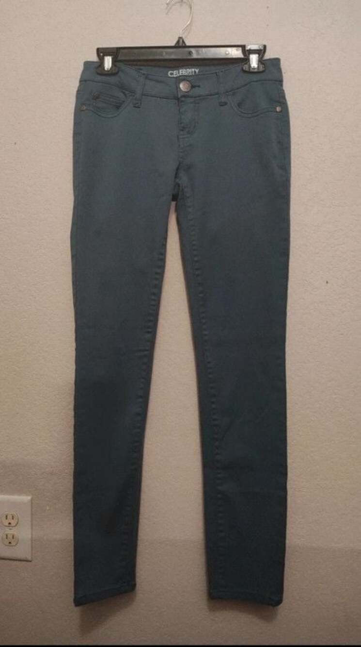 Celebrity Pink sz 3 Skinny Jeans